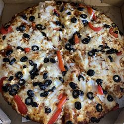 Domino's Pizza - Pan pizza - Onions, roasted red pepper, feta, black olives