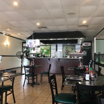 Pho N’ Rolls - Pleasant Interior - Vietnamese Near Me - Siloam Springs, Arkansas Pho N’ Rolls - Pleasant Interior - Vietnamese Near Me - Siloam Springs, Arkansas