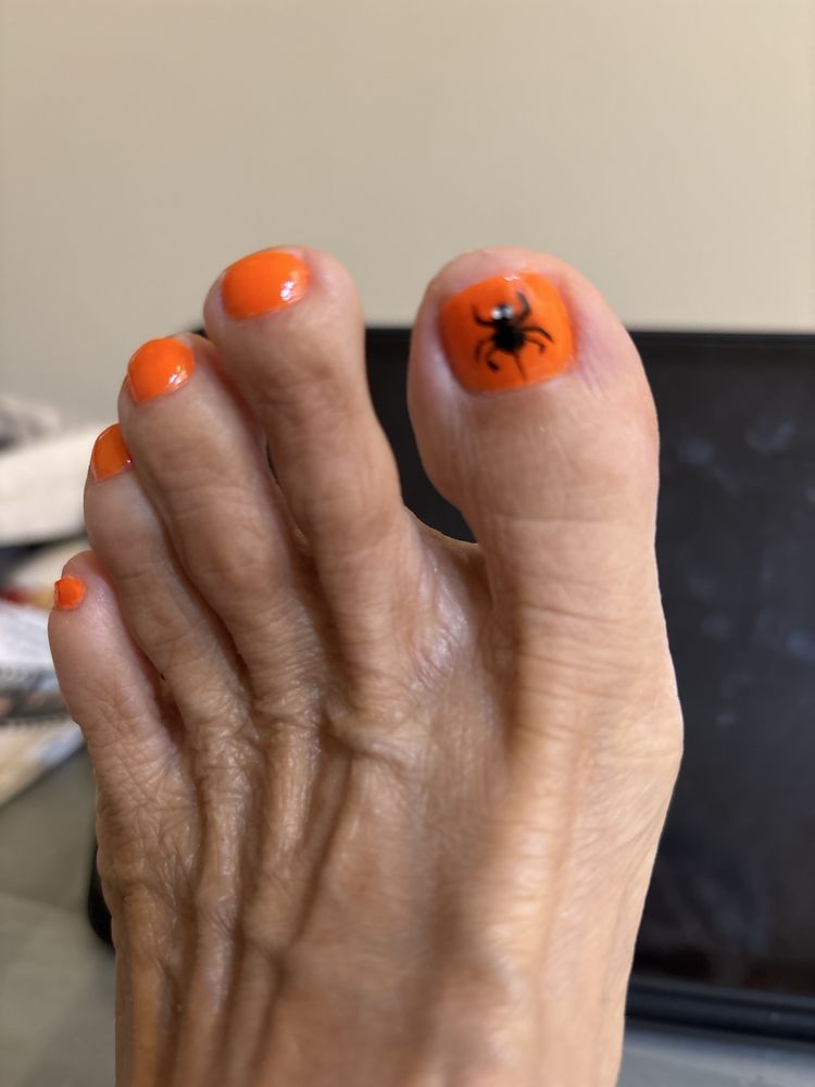 Fashion Nails and Spa