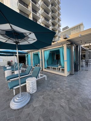 OUTRIGGER Waikiki Beachcomber Hotel by null