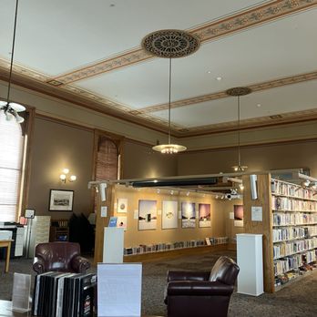 St. Johnsbury Athenaeum - Second floor - Libraries Near Me - Saint Johnsbury, Vermont St. Johnsbury Athenaeum - Second floor - Libraries Near Me - Saint Johnsbury, Vermont