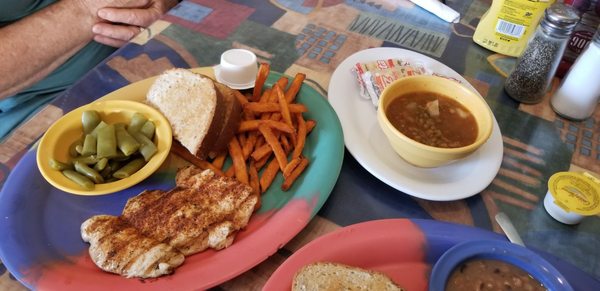 Old Neighborhood Grill by null