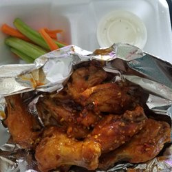 Trolley Wing Company - Jamaican honey garlic