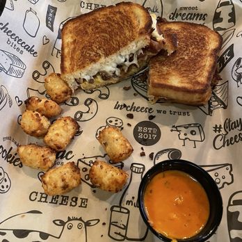 I Heart Mac and Cheese - 02.14.25 Hubs' BYO grilled cheese, w/ground beef, bacon, Swiss, cheddar, & mozzarella. Side of tots & tomato-y marinara sauce. Mmm! - Sandwiches Near Me - Sacramento, California I Heart Mac and Cheese - 02.14.25 Hubs' BYO grilled cheese, w/ground beef, bacon, Swiss, cheddar, & mozzarella. Side of tots & tomato-y marinara sauce. Mmm! - Sandwiches Near Me - Sacramento, California