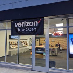 Verizon Authorized Retailer - Wireless Zone - Outside
