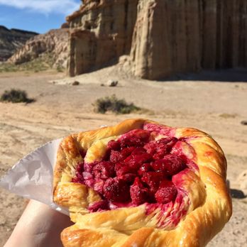 Kohnen's Country Bakery - Raspberry Danish at Red Rocks State Park - Bakeries Near Me - Tehachapi, California