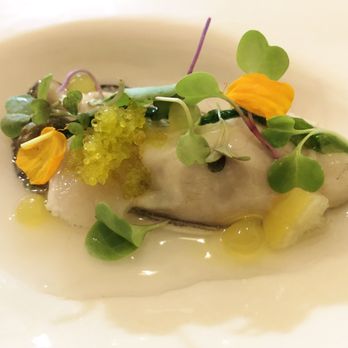 Mina - Gillardeau Oyster in Gin with a Citric Touch - Basque Near Me - Bilbao, BI