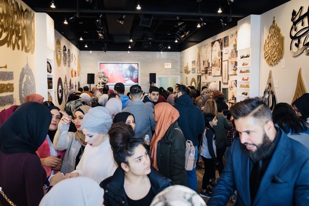 MODERN WALL ART 7271 W 87th St, Bridgeview, Illinois Home Decor