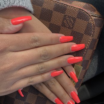 iNailspa - Gel polish full set acrylic $45 - Nail Salons Near Me - Alameda, California