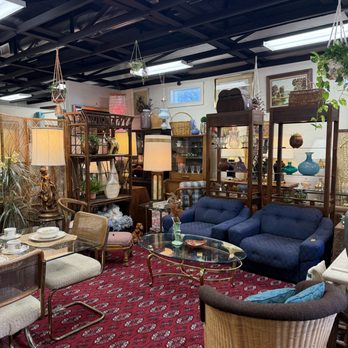 Take Me Back Century - Used, Vintage & Consignment Near Me - White Settlement, Texas