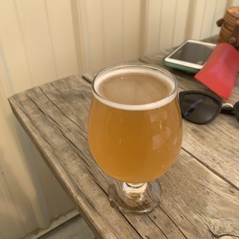 Dead Low Brewing - Mexican ale - Brewpubs Near Me - Cincinnati, Ohio