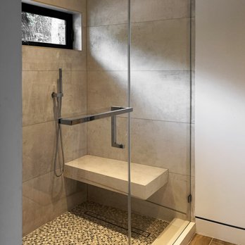 Clairon Shower Doors - Hinged shower door with handle/towel bar combination. - Glass & Mirrors Near Me - Hialeah, Florida