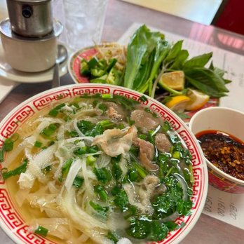 Pho To-Chau Vietnamese Restaurant - Vietnamese Near Me - Honolulu, Hawaii Pho To-Chau Vietnamese Restaurant - Vietnamese Near Me - Honolulu, Hawaii