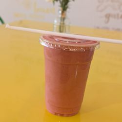 Made With Love Juicery - Play it safe smoothie