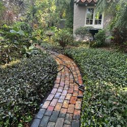 QuickPressure Pros - Cleaning brick walkway.