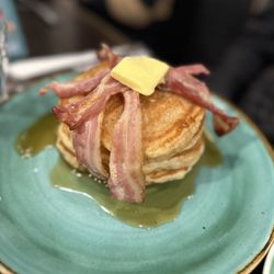 Bill's - Pancake stack with bacon
