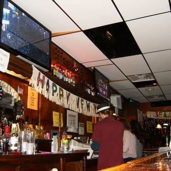Ricochet's - Ricochet's NYE party. - Bars Near Me - Chicago, Illinois