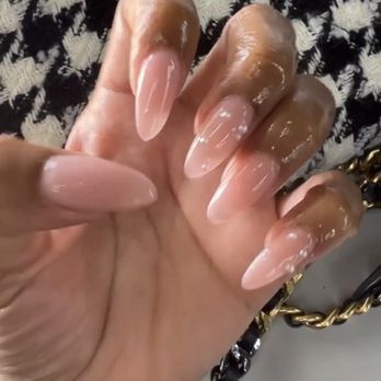 Slain Studios - Nude with pearls - Nail Salons Near Me - Phoenix, Arizona