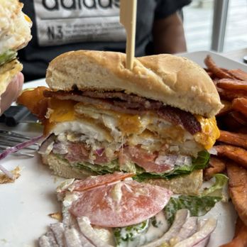 Finn's Fish House - Cod Burger - Seafood Near Me - Seaside, Oregon