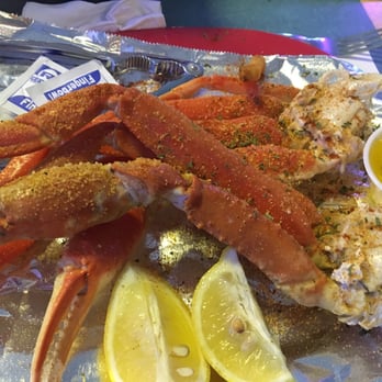 Capitol Oyster Bar - 1 lb crab legs - New American Near Me - Montgomery, Alabama