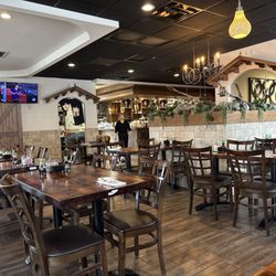 Nigori Gourmet & Sushi bar - Inside