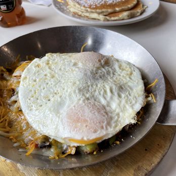Riverview Diner - River View Skillet without hashbrowns - American Near Me - Montgomery, Illinois Riverview Diner - River View Skillet without hashbrowns - American Near Me - Montgomery, Illinois