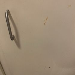 Holly's Professional Cleaning - Did not spot clean cabinets