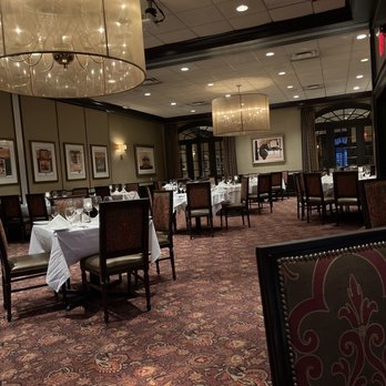 Ruth's Chris Steak House - dining room - Steakhouses Near Me - Midlothian, Virginia Ruth's Chris Steak House - dining room - Steakhouses Near Me - Midlothian, Virginia