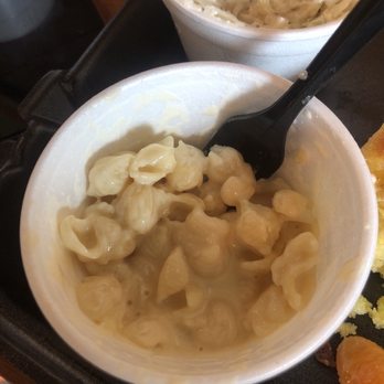 Starbecks Smokehouse - Mac and cheese - Barbeque Near Me - Waterloo, Iowa