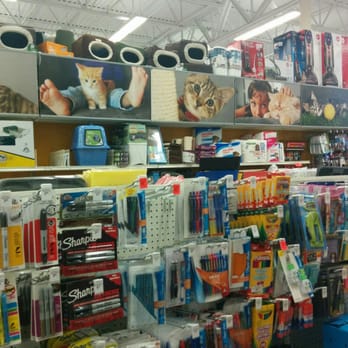 Canadian Tire - Junk in pet aisle - Department Stores Near Me - Markham, Ontario Canadian Tire - Junk in pet aisle - Department Stores Near Me - Markham, Ontario