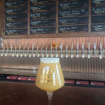 Beer Street South - Beer Bar Near Me - Brooklyn, New York
