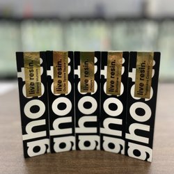 TJ's Smoke Outlet
