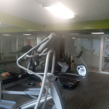 Chester Hotel & Conference Center - Exercise room. - Hotels Near Me - Exton, Pennsylvania Chester Hotel & Conference Center - Exercise room. - Hotels Near Me - Exton, Pennsylvania