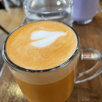 Lapisara Eatery - Thai Tea Latte - Breakfast & Brunch Near Me - San Francisco, California