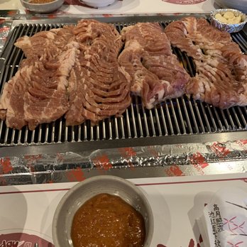 Daeji Ssonday Bbq Restaurant - Marinated pork ribs - Korean Near Me - Ridgefield, New Jersey Daeji Ssonday Bbq Restaurant - Marinated pork ribs - Korean Near Me - Ridgefield, New Jersey