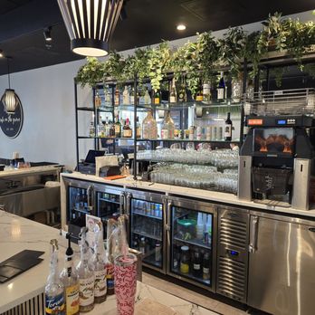 Cafe On The Grove - Breakfast & Brunch Near Me - Rolling Meadows, Illinois Cafe On The Grove - Breakfast & Brunch Near Me - Rolling Meadows, Illinois