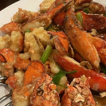 Oriental Pearl Restaurant - Great scallion and ginger lobsters with egg noodles - Seafood Near Me - Chamblee, Georgia Oriental Pearl Restaurant - Great scallion and ginger lobsters with egg noodles - Seafood Near Me - Chamblee, Georgia