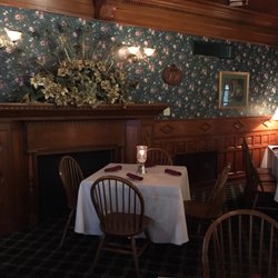 Lewisburg Hotel - Dining room