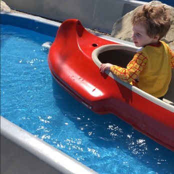 Remlinger Farms - Remlinger farms toddler play rides canoe - Pumpkin Patches Near Me - Carnation, Washington