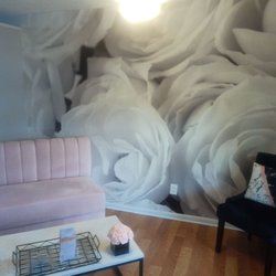 Lash And Skin Studio - Wall decor & sitting area in lobby