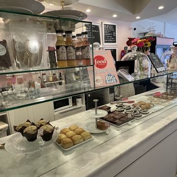Cassandra Cakes Co - Bakeries Near Me - Port Coquitlam, British Columbia Cassandra Cakes Co - Bakeries Near Me - Port Coquitlam, British Columbia