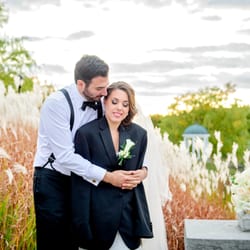 Creative Perspectives Photography - Creating timeless images to commemorate the joy of your wedding day.