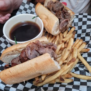 The Shrimp Shack at Cozy's - 06.10.22 - French Dip - Pizza Near Me - Clinton, Washington