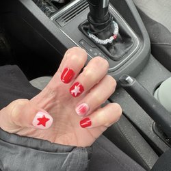 Magnolia Nails