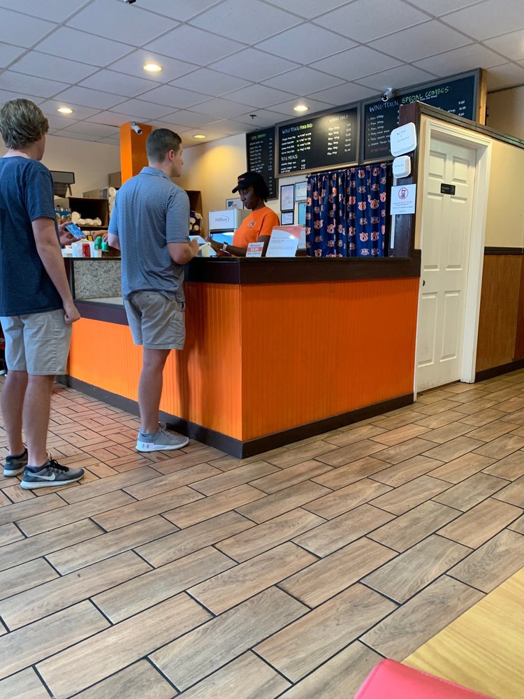WING TOWN Updated June 2024 10 Reviews 1907 S College St, Auburn