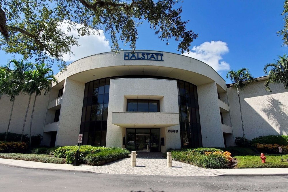 WHETSTONE EYE CARE Updated October 2024 2640 Golden Gate Pkwy