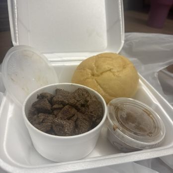 York Steakhouse - 7 oz. Sirloin Tips - med well - Steakhouses Near Me - Columbus, Ohio York Steakhouse - 7 oz. Sirloin Tips - med well - Steakhouses Near Me - Columbus, Ohio