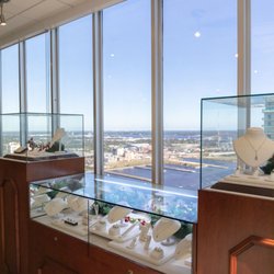 Harby Jewelers - View overlooking downtown Jacksonville on Riverplace Tower's 25th floor.