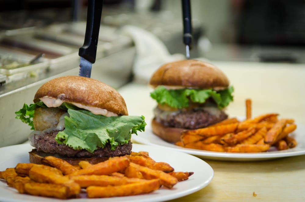 The Alibi Bar & Grill Logo