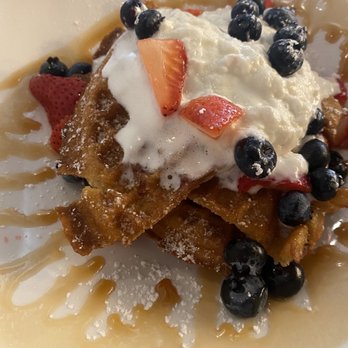 Early Bird - Waffle of the week: maple bacon - New American Near Me - Fullerton, California